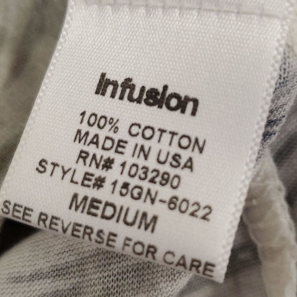 ⭐3/$20⭐Infusion Long Sleeved Tee - Picture 7 of 8
